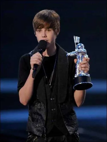 Quel est sa marque de soulier prfre ?