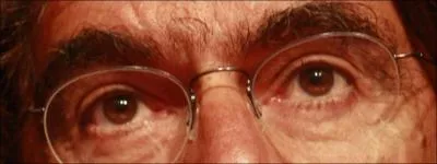 Ces yeux sont  ... .