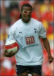 Quel footballeur nerlandais tait surnomm le 'Pitbull' ?