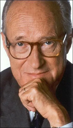 Historien , crivain, homme de tlvision et de radio n le 23 juillet 1925. Quelques oeuvres : 'Louis XVII', 'Mille neuf cent quarante quatre', ' La Rvolution de la Croix : Nron et les chrtiens',