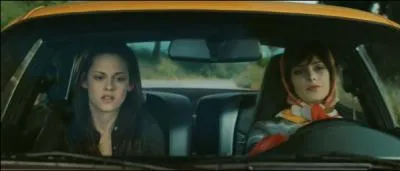 Quelle voiture volent Alice et Bella ? (chapitre 19)