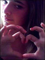 Quel chanteur Coralie a-t-elle dj rencontr ?