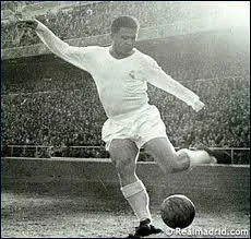 Il y a longtemps, le Hongrois Ferenc Puskas mritait son surnom de...