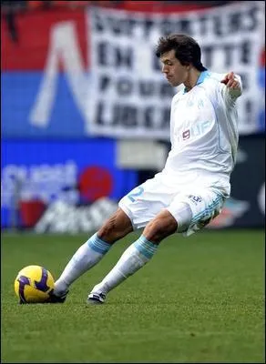 Qui est ce footballeur ?