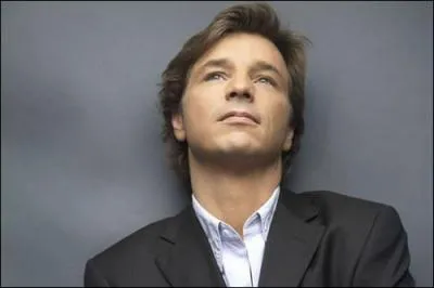 Qui est cet animateur TV ?