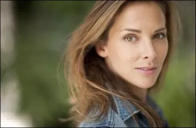 Qui est cette animatrice TV ?