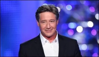 Qui est cet animateur TV ?