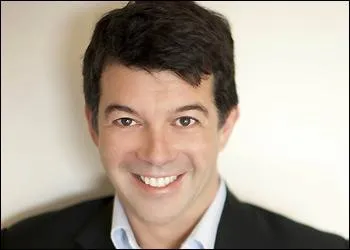 Qui est cet animateur TV ?