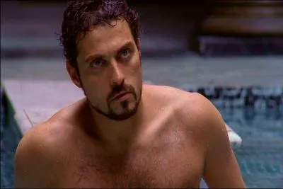 Quel est le nom du frre de Mnlas qui partit  la tte de l'arme achenne chercher sa belle-soeur  Troie ?