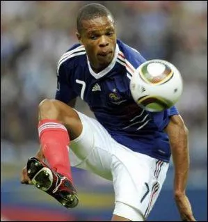 Qui est ce footballeur ?