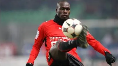 Qui est ce footballeur ?