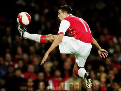 Qui est ce footballeur ?