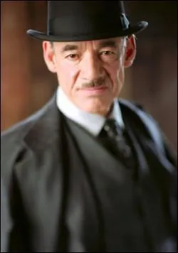 Qui est l'elfe de maison de Barty Croupton ?