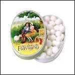 Une petite bille blanche avec,  l'intrieur, une graine d'anis. Une belle bote en fer avec une scne champtre au charme dsuet, c'est...