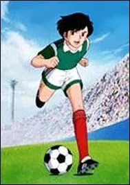 Dans l'cole des champions, Benjamin est capitaine d'une quipe de football, laquelle ?