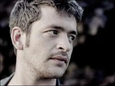 Qui est ce chanteur ?