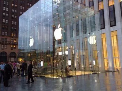 Combien y a-t-il de boutiques Apple en Amrique ?