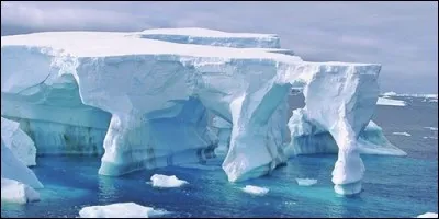 Il y a peu d'habitants en Antarctique, car c'est un continent très pollué.
