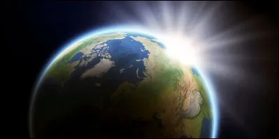 Comment appelle-t-on la couche qui nous protège des rayons nocifs du Soleil ?