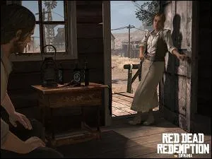 John est amoureux de :