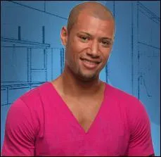 Modle de russite pour les jeunes de son quartier, il profite bien de son statut de sportif accompli. Qui est-il ?