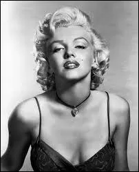 Norma est le vrai prnom de Marilyn Monroe, c'est ... ...