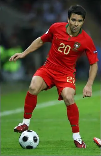 Qui est ce footballeur ?