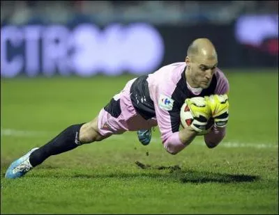 Qui est ce footballeur ?