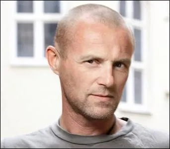 Qui est cet crivain ?