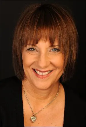 Qui est cette crivain ?