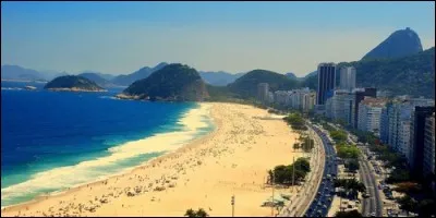 Quelle est la plage la plus célèbre de Rio de Janeiro ?
