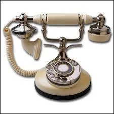 Quel numro composez-vous pour joindre l'horloge parlante ?