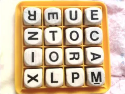 Dans les mots ci-dessous, lesquels figurent sur le plateau ?