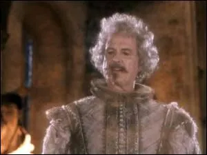 Nick-Quasi-Sans-Tte a reu une lettre o il apprend qu'il a t refus dans le club des Chasseurs sans ttes. Qui lui a envoy cette lettre ?