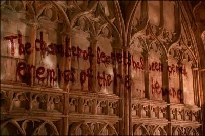 Qui raconte aux lves la lgende de la Chambre des Secrets ?