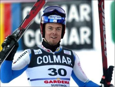 Durant quels Jeux Olympiques, Antoine Denriaz a-t-il t mdaill d'or en ski alpin ( descente) ?