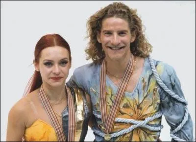 Comment se nomme ce patineur qui a remport la mdaille d'or en dance sur glace avec Marina Anissina au JO de Salt Lake City en 2002 ?