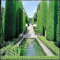 Lequel de ces personnages n'est pas inhum au cimetire du Bois de Vaux prs de Lausanne ?