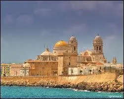 Qui interprtait 'La belle de Cadix' ?