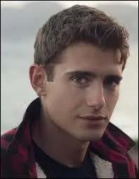 De qui Wren est-il tomb amoureux ?