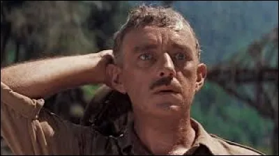 ''Hello... Le SOLEIL brille, brille, brille'' ... Dans quel film siffle-t-on sur cette chanson ?