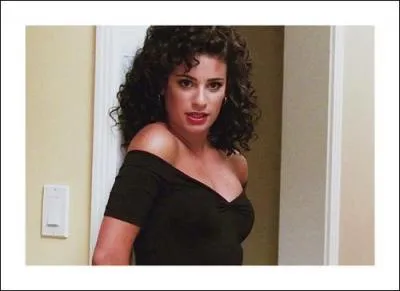 Quelle chanson Rachel va-t-elle chanter habille comme a ?