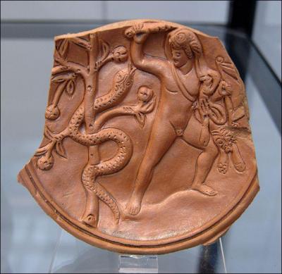 Dragon au corps de serpent, gardien des pommes d'or du jardin des Hesprides dans la mythologie grecque et qui fut vaincu par Hracls :