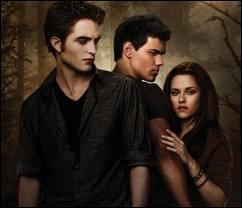 Dans quel film a-t-on comme personnages : Bella, Edward, Jacob ?