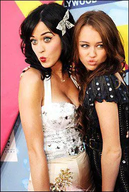 Katy Perry a t choriste de Miley Cyrus .