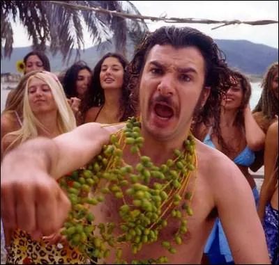 Quel comique franais est la star de 'La Beuze' ?