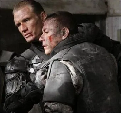 Le troisime volet de la saga 'Universal Soldier' a pour sous-titre 'Rgnration'. Jean-Claude Van Damme y a-t-il repris son rle de Luc Devereaux ?