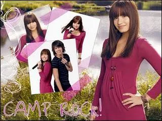 Quelle chanson chante Mitchie au tout dbut ?