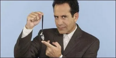 Qui joue le rôle d'Adrian Monk dans la série du même nom ?