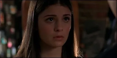 Dans "Roswell", Shiri Appleby est :